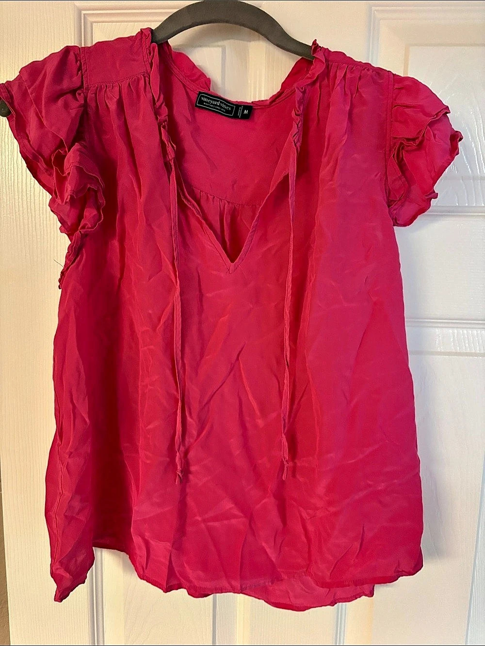 vineyard vines Ruffle Sleeve Blouse in Pink Size Medium Like New